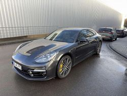 Grau Gebraucht 2022 Porsche Panamera Turbo S Limousine | 97.900 € (Superpreis)