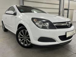 Schneeweißsummitwhitearctic Gebraucht 2009 Opel Astra GTC Edition Coupé | 1.980 € (Fairer Preis)