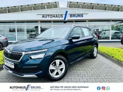 Lavablau metallic Gebraucht 2021 Skoda Kamiq Ambition SUV | 20.495 € (Fairer Preis)