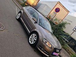 Grau Gebraucht 2012 Audi A3 Sportback Ambiente Limousine | 5.600 € (Fairer Preis)