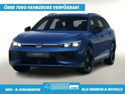 Reef blue metallic Neu 2024 VW Passat R-line Kombi | 46.270 € (Superpreis)