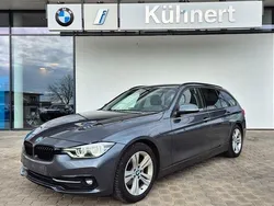 Grau Gebraucht 2019 BMW 320 Performance Kombi | 11.200 € (Superpreis)