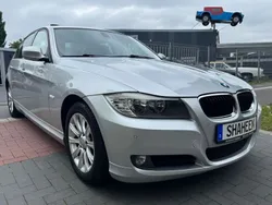 Silber Gebraucht 2010 BMW 318 Comfort Edition Limousine | 7.990 € (Fairer Preis)