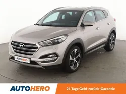 Grau Gebraucht 2017 Hyundai Tucson Premium SUV | 18.990 € (Fairer Preis)