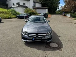 Grau Gebraucht 2018 Mercedes E200 Limousine | 25.450 € (Fairer Preis)