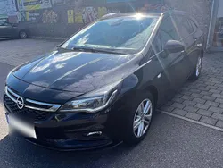 Schwarz Gebraucht 2017 Opel Astra Active Kombi | 6.700 € (Guter Preis)