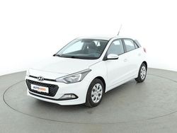Weiß Gebraucht 2016 Hyundai i20 GO! Limousine | 8.420 € (Fairer Preis)