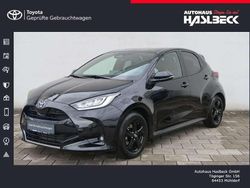 Mysticschwarz mica Gebraucht 2024 Toyota Yaris Hybrid Style Kleinwagen | 25.430 € (Guter Preis)