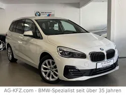 Weiß Gebraucht 2022 BMW 218 Gran Tourer Advantage Van / Kleinbus | 13.950 € (Superpreis)