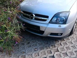 Silber Gebraucht 2007 Opel Vectra Kombi | 950 € (Superpreis)