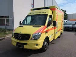 Gelb Gebraucht 2016 Mercedes Sprinter Van | 12.800 € (Superpreis)