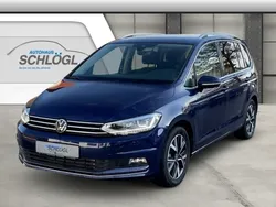 Atlantik blue metallic Gebraucht 2023 VW Touran Highline Van / Kleinbus | 49.030 €