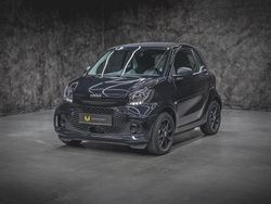 Schwarz Gebraucht 2024 Smart ForTwo Coupé Pure Coupé | 15.222 € (Teuer)