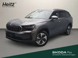 Graphitegrau metallic Gebraucht 2024 Skoda Kodiaq Selection SUV | 55.990 €