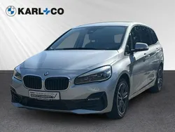 Silber Gebraucht 2021 BMW 218 Gran Tourer Sport Line Van / Kleinbus | 20.968 € (Fairer Preis)