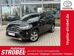 Tiefschwarz mica metallic Gebraucht 2021 Toyota RAV4 Hybrid Plus SUV | 30.880 € (Fairer Preis)