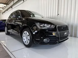 Schwarz Gebraucht 2013 Audi A1 Sportback Ambition Kleinwagen | 7.890 € (Fairer Preis)