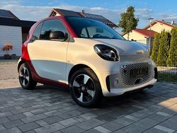 Weiß Gebraucht 2021 Smart ForTwo Electric Drive Coupé | 8.999 € (Fairer Preis)