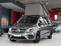 Selenitgrau Gebraucht 2019 Mercedes V300 AMG line Van / Kleinbus | 56.980 € (Etwas zu teuer)