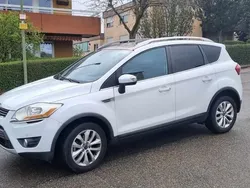 Weiß Gebraucht 2009 Ford Kuga Titanium SUV | 5.499 € (Fairer Preis)