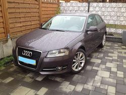 Violett Gebraucht 2011 Audi A3 Ambition Limousine | 5.500 € (Fairer Preis)