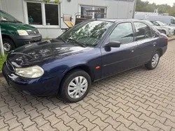 Blau Gebraucht 1998 Ford Mondeo Limousine | 590 € (Guter Preis)