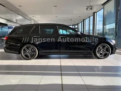 Ung. schwarz unilack Gebraucht 2019 Mercedes E300 AMG line Kombi | 23.490 € (Fairer Preis)