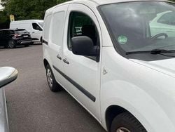 Gebraucht 2011 Renault Kangoo Rapid Extra Van / Kleinbus | 3.099 € (Fairer Preis)
