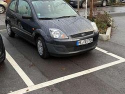 Grau Gebraucht 2006 Ford Fiesta Limousine | 3.000 € (Fairer Preis)