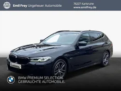 M carbonschwarz Gebraucht 2022 BMW 530e M Sport Kombi | 41.990 € (Teuer)
