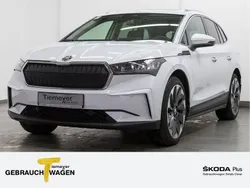 Weiß Gebraucht 2023 Skoda Enyaq iV Loft SUV | 40.980 € (Fairer Preis)