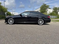 Schwarz Gebraucht 2015 Mercedes E400 Avantgarde Limousine | 18.500 € (Fairer Preis)