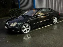 Schwarz Gebraucht 2002 Mercedes CLK320 Coupé | 12.000 €