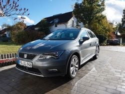 Grau Gebraucht 2017 Seat Leon X-Perience 4Drive Kombi | 14.000 € (Guter Preis)