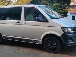 Grau Gebraucht 2016 VW T6 Van | 23.500 € (Etwas zu teuer)