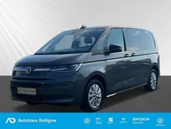 Indiumgrau metallic Gebraucht 2023 VW T7 Life Van | 56.790 € (Guter Preis)