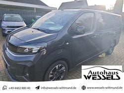 Grau Gebraucht 2024 Opel Zafira Life S Van / Kleinbus | 34.950 € (Superpreis)