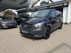 Obsidianschwarz metallic Gebraucht 2020 Mercedes Vito Van / Kleinbus | 34.450 € (Teuer)