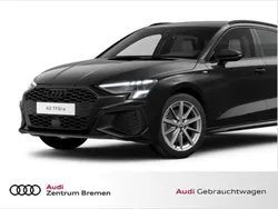 Mythosschwarz metallic Gebraucht 2024 Audi A3 Sportback e-tron S-Line Limousine | 42.240 €