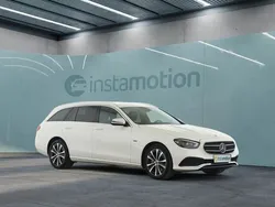 Weiß Gebraucht 2020 Mercedes E300 Avantgarde Kombi | 32.598 € (Teuer)