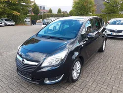 Schwarz Gebraucht 2015 Opel Meriva Style Van / Kleinbus | 4.350 € (Guter Preis)