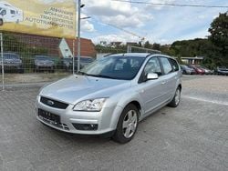 Silber Gebraucht 2007 Ford Focus Style Kombi | 1.999 € (Guter Preis)