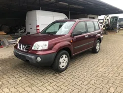Rot Gebraucht 2003 Nissan X-Trail SUV | 3.990 € (Etwas zu teuer)