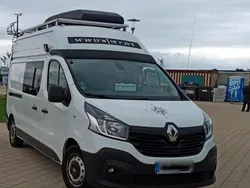 Weiß Gebraucht 2015 Renault Traffic Van / Kleinbus | 24.999 €