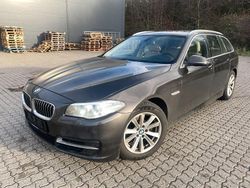 Schwarz Gebraucht 2015 BMW 520 Kombi | 9.900 € (Superpreis)