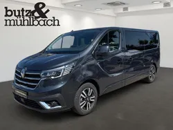 Schwarz Gebraucht 2023 Renault Trafic Van | 39.990 € (Teuer)