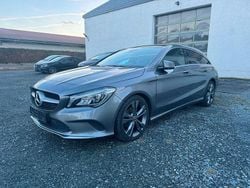 Mountaingrau met. Gebraucht 2017 Mercedes CLA220 Shooting Brake Urban Kombi | 18.000 € (Guter Preis)