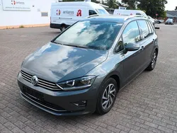 Grau Gebraucht 2017 VW Golf VII Sound Limousine | 10.950 € (Superpreis)