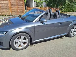 Grau Gebraucht 2015 Audi TT Roadster Cabrio | 21.000 € (Fairer Preis)