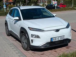 Weiß Gebraucht 2020 Hyundai Kona SUV | 16.500 € (Fairer Preis)
